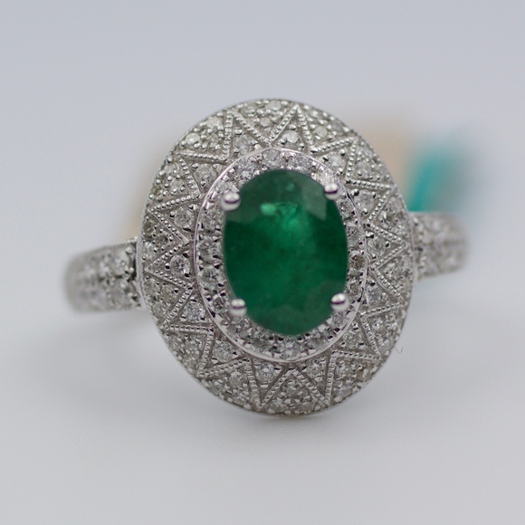 EFFY 14k White Gold Oval Emerald And Diamond Ring - Picture 5 of 8